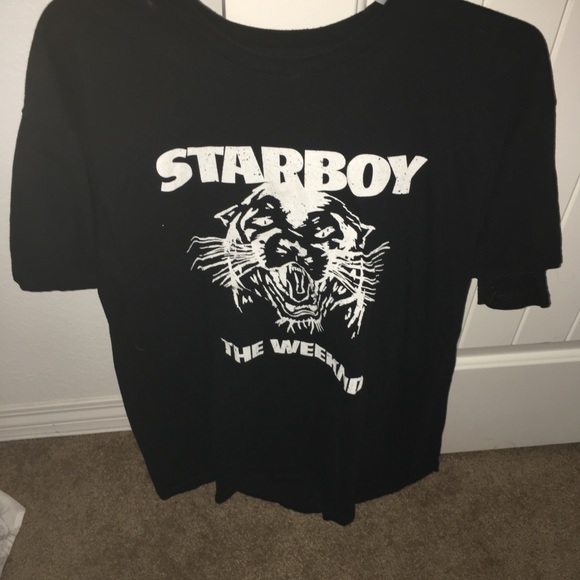 Tops - Weekend t-shirt